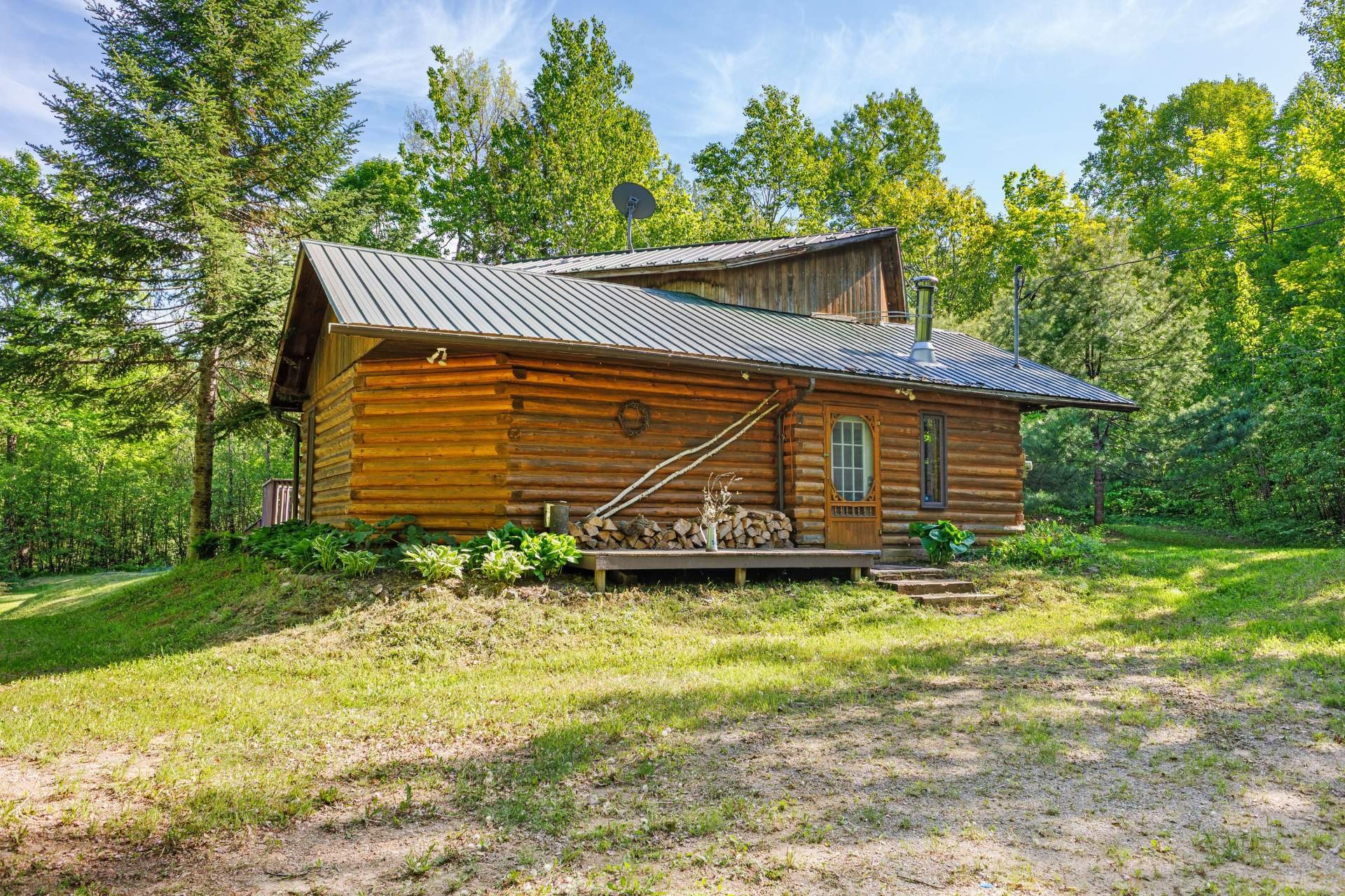 









105


Ch. du Lac-Chauncey

,
Mulgrave-et-Derry,




QC
J8L2W9

