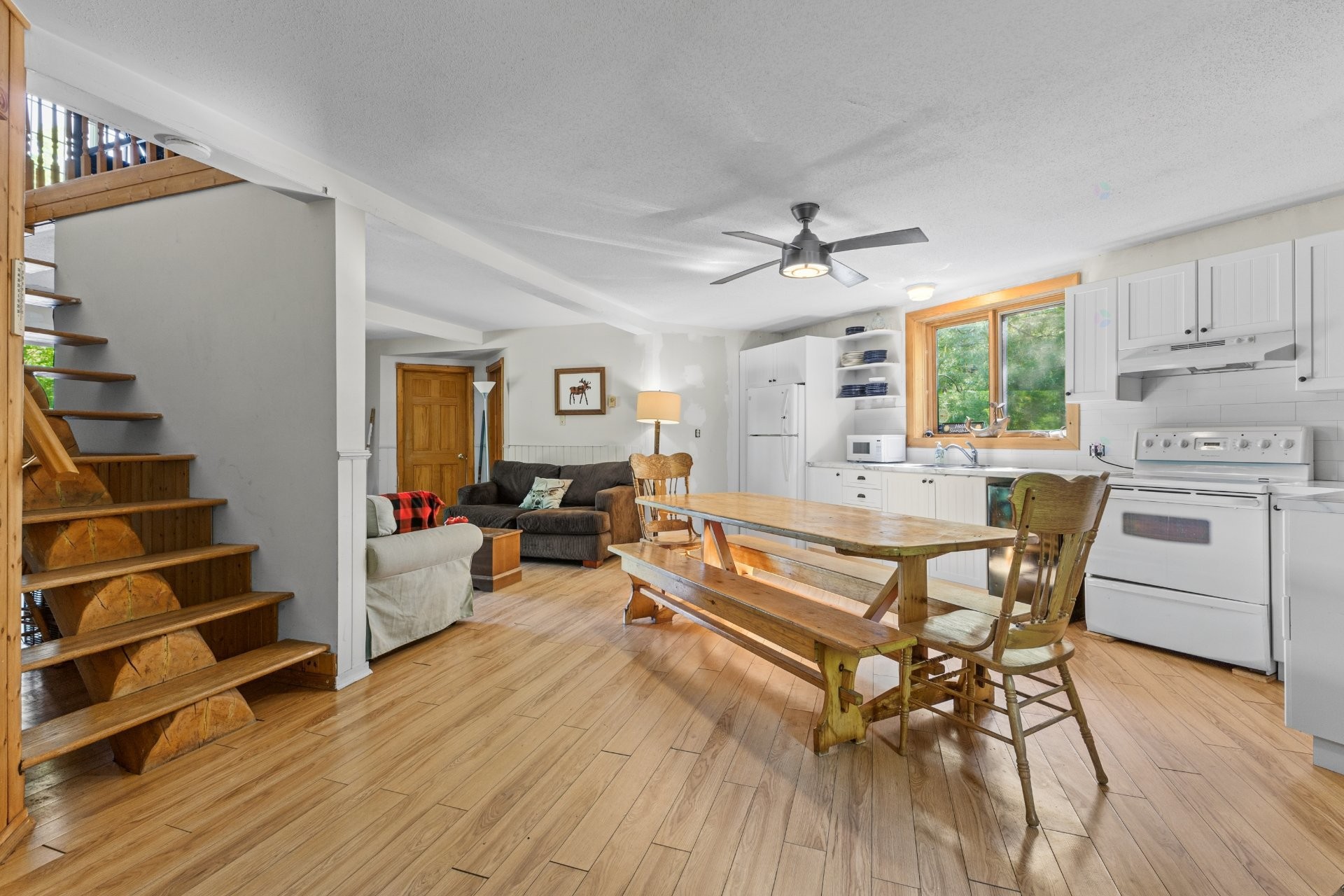 









105


Ch. du Lac-Chauncey

,
Mulgrave-et-Derry,




QC
J8L2W9

