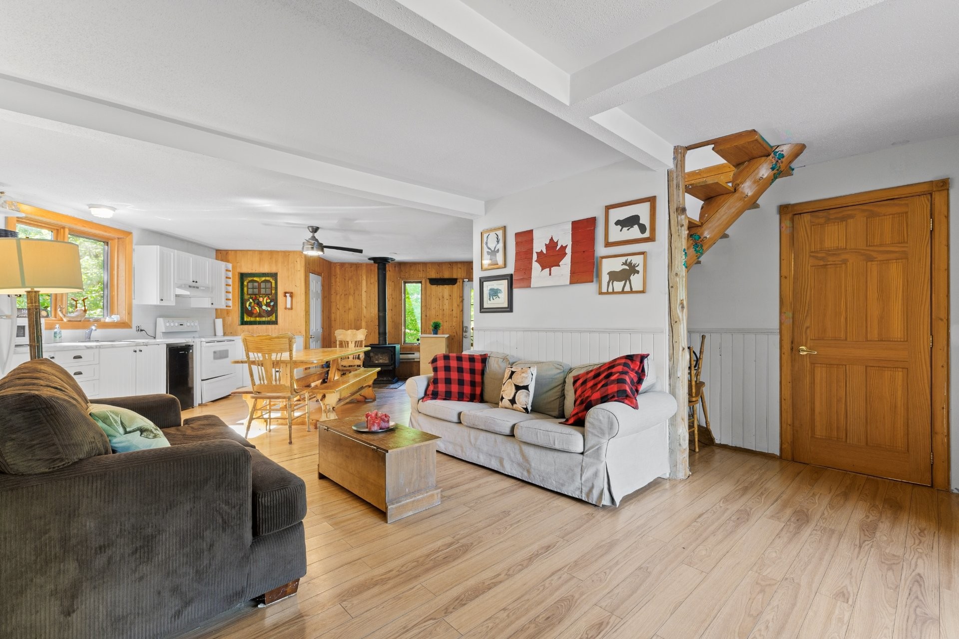 









105


Ch. du Lac-Chauncey

,
Mulgrave-et-Derry,




QC
J8L2W9

