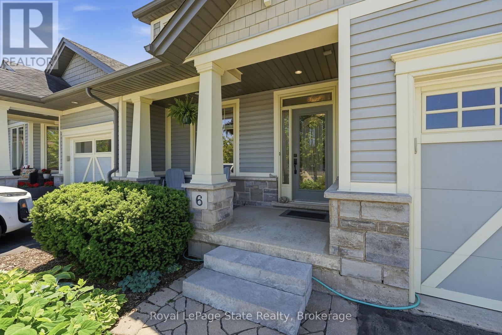 












6 MANORWOOD DRIVE

,
West Lincoln (Smithville),




Ontario
L0R2A0

