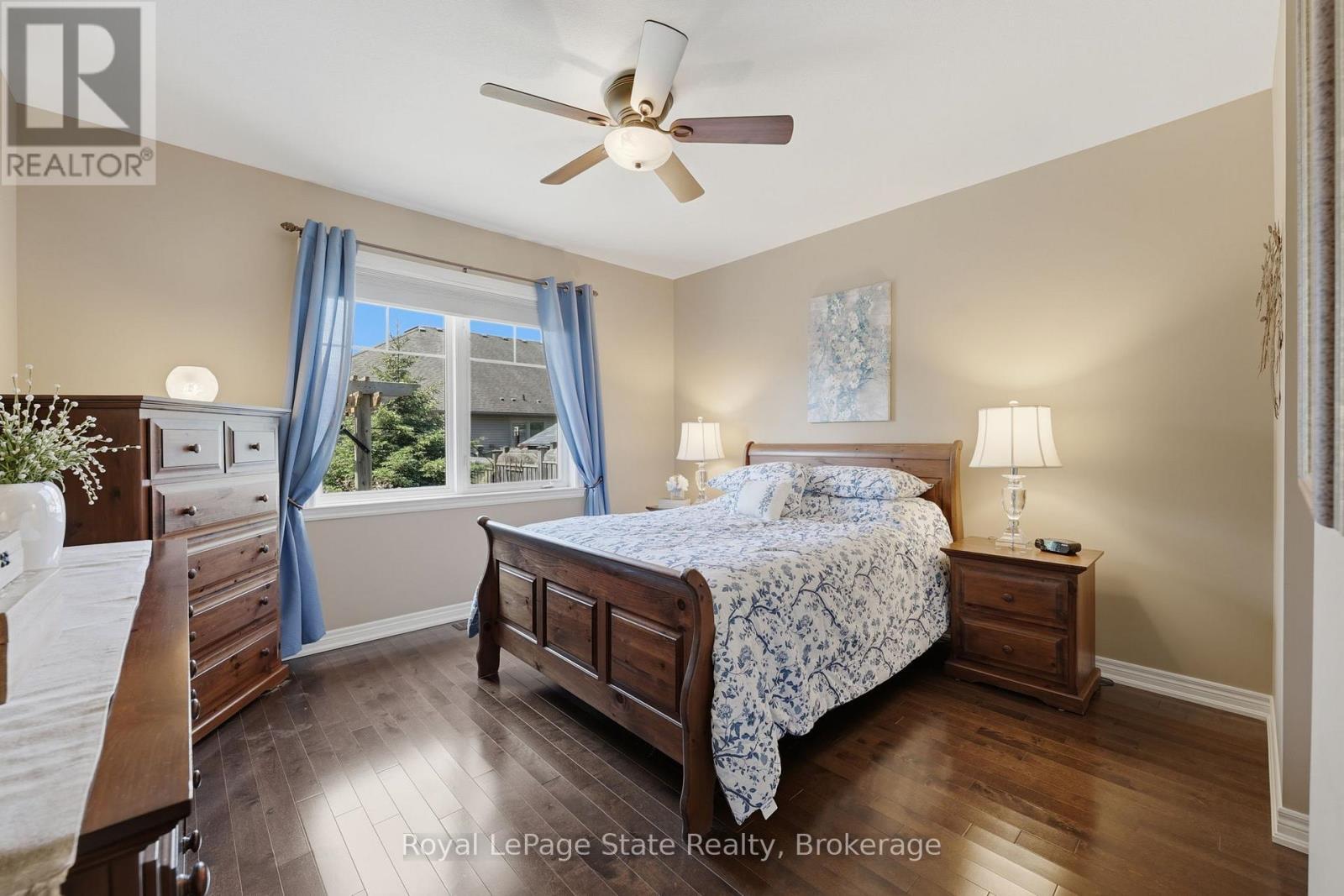 












6 MANORWOOD DRIVE

,
West Lincoln (Smithville),




Ontario
L0R2A0

