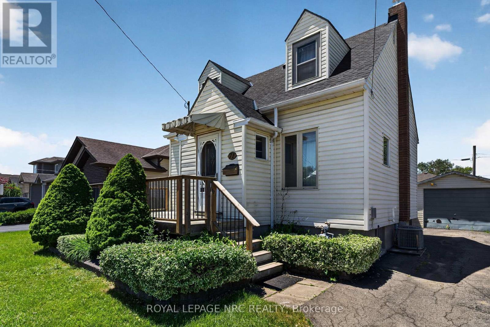 












71 SCHOLFIELD AVENUE S

,
Welland,




Ontario
L3B1N4

