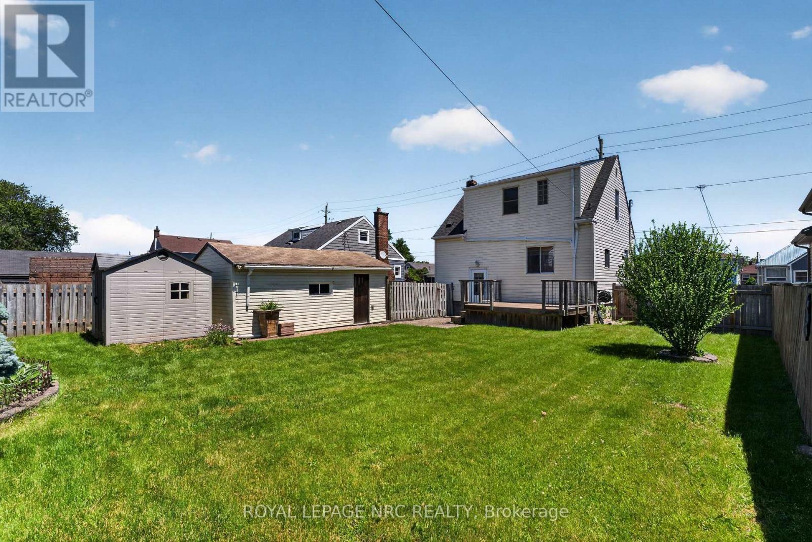 












71 SCHOLFIELD AVENUE S

,
Welland,




Ontario
L3B1N4

