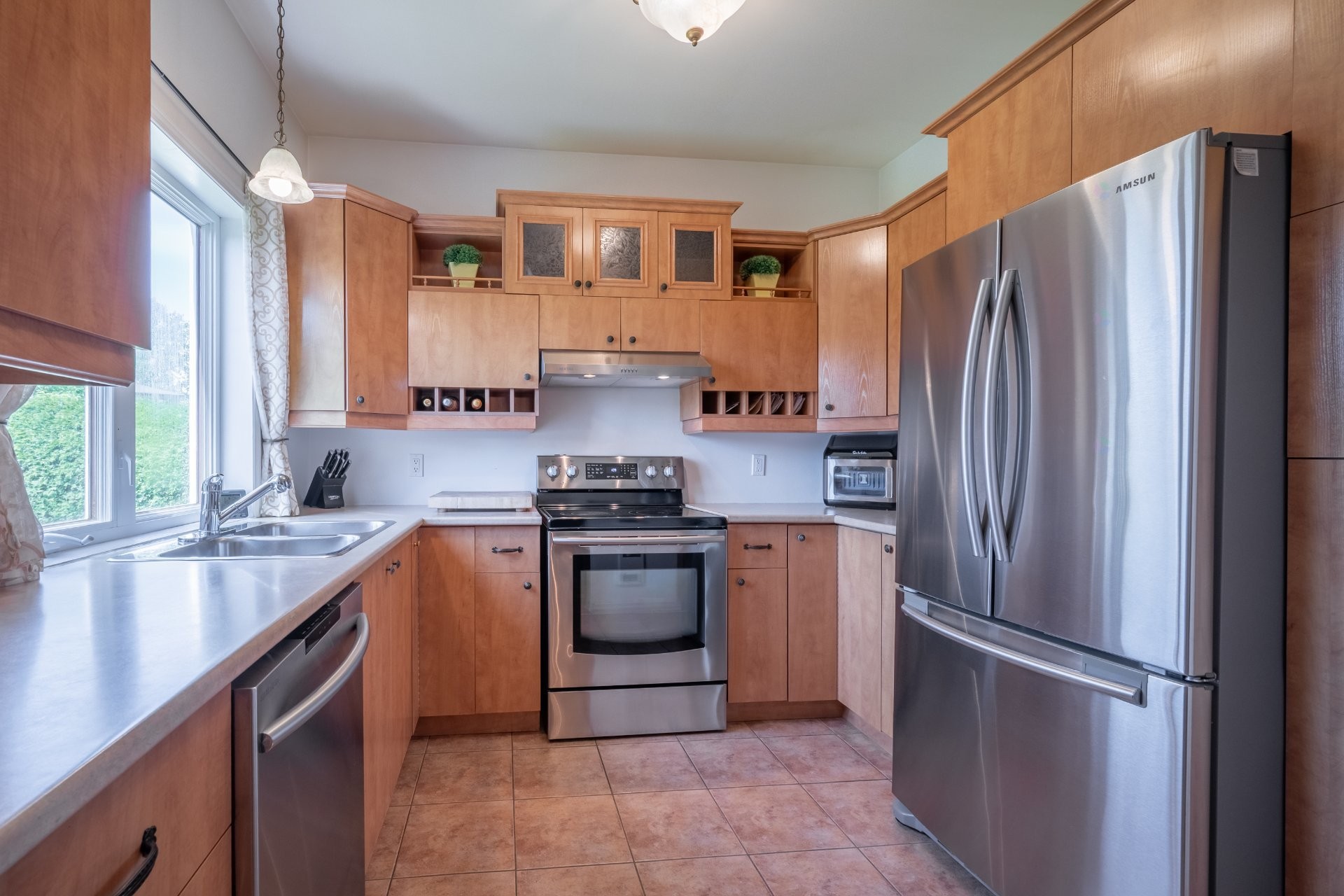 









294


Rue du Ruisseau

,
Napierville,




QC
J0J1L0

