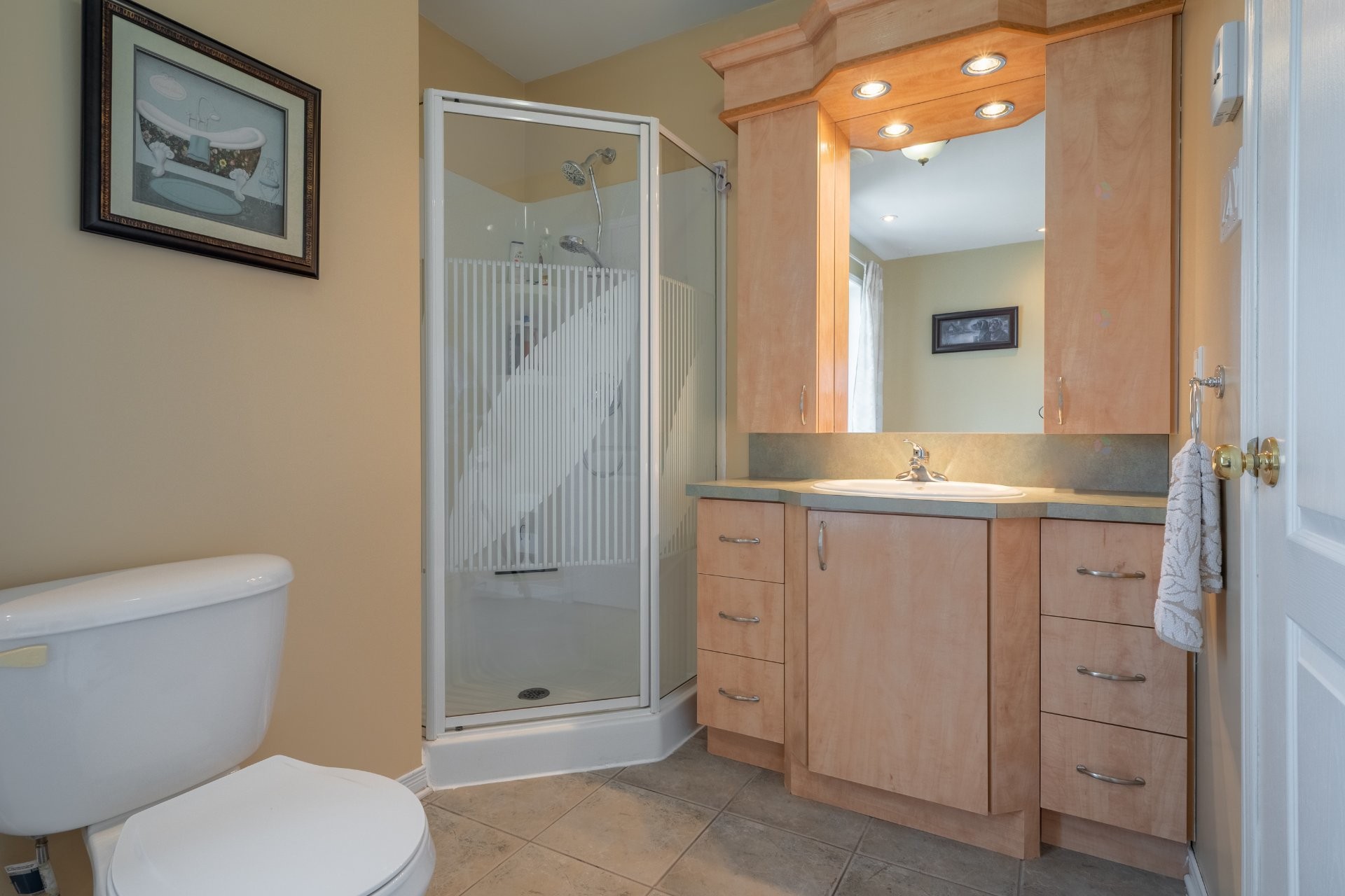 









294


Rue du Ruisseau

,
Napierville,




QC
J0J1L0

