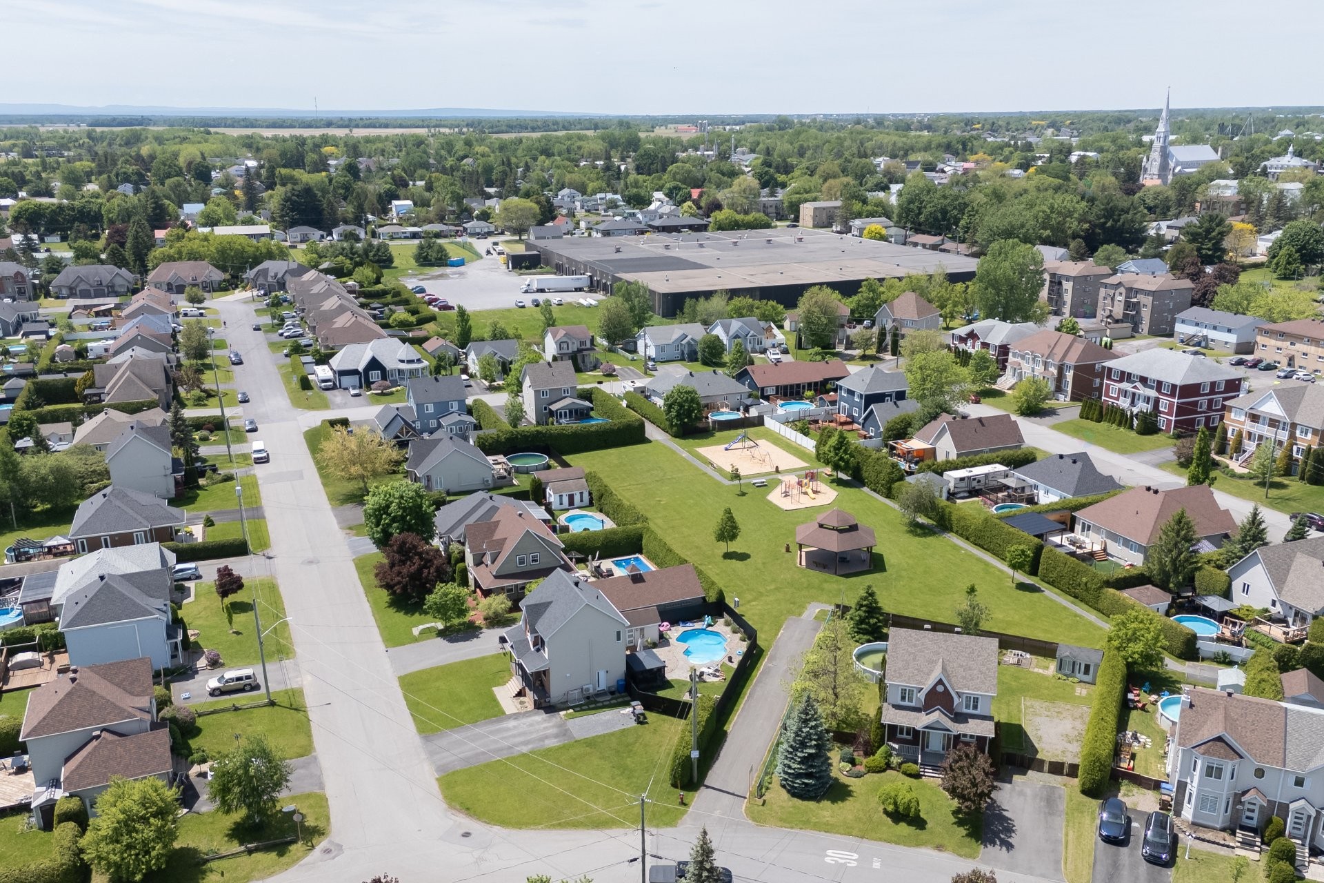 









294


Rue du Ruisseau

,
Napierville,




QC
J0J1L0

