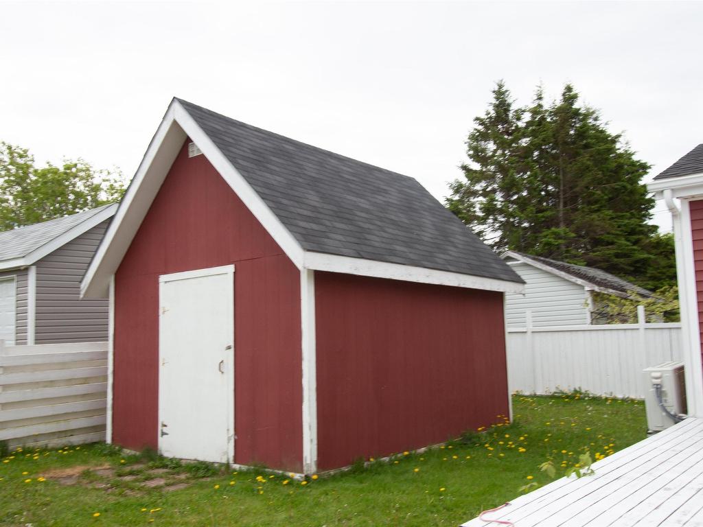 












41 St. Lawrence Street

,
Summerside,




PE
C1N 3X1

