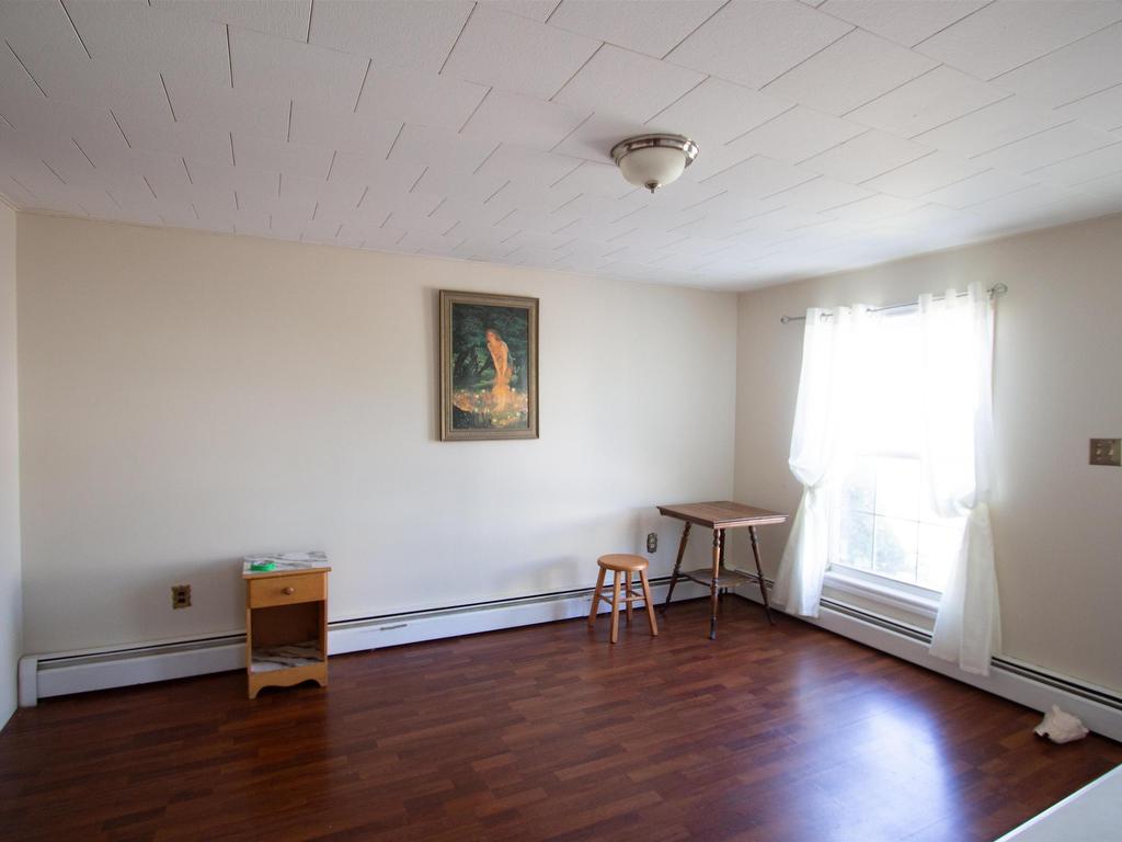












41 St. Lawrence Street

,
Summerside,




PE
C1N 3X1

