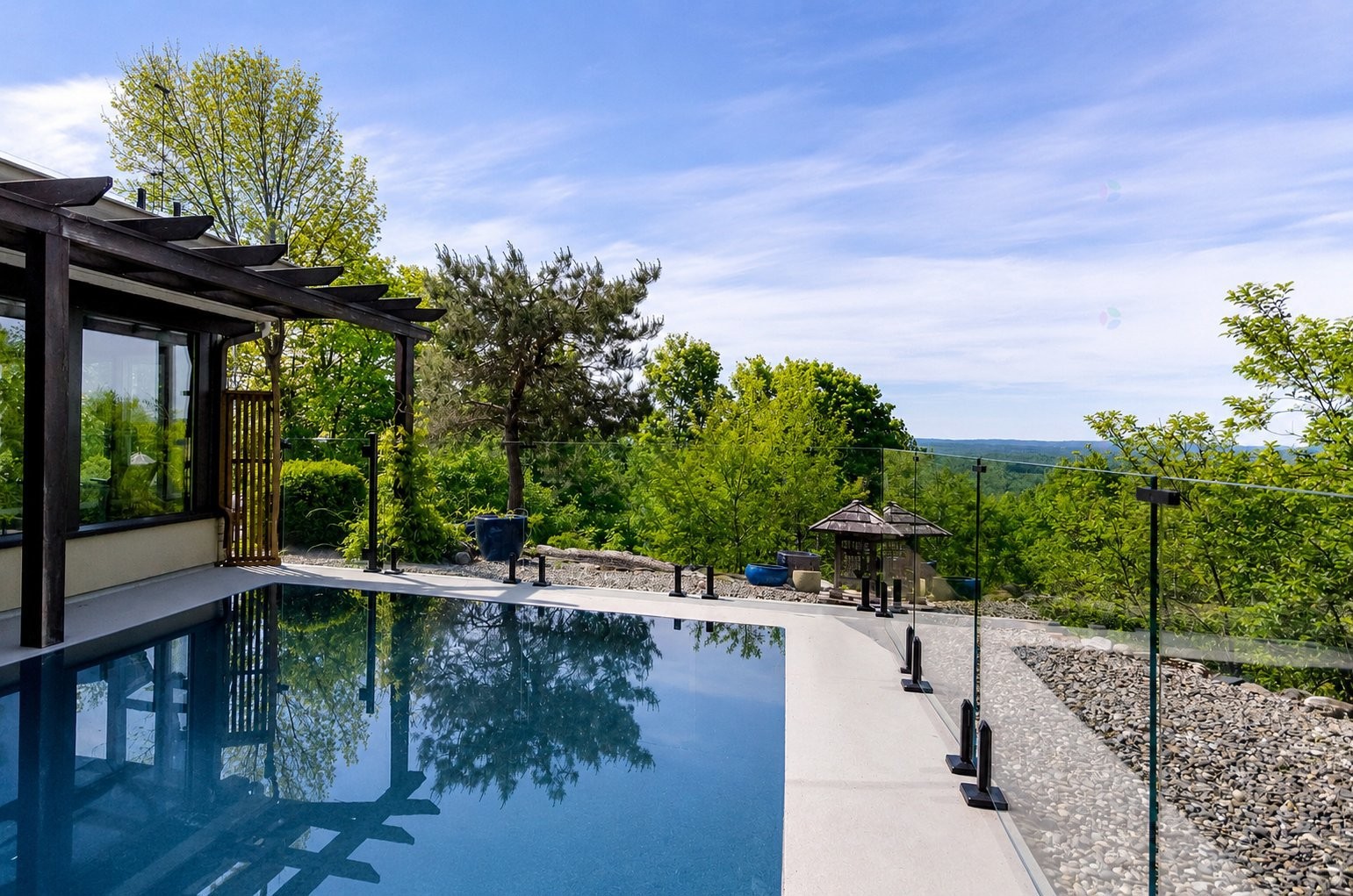 









17


Ch. McFarland

,
Hatley - Canton,




QC
J0B2C0

