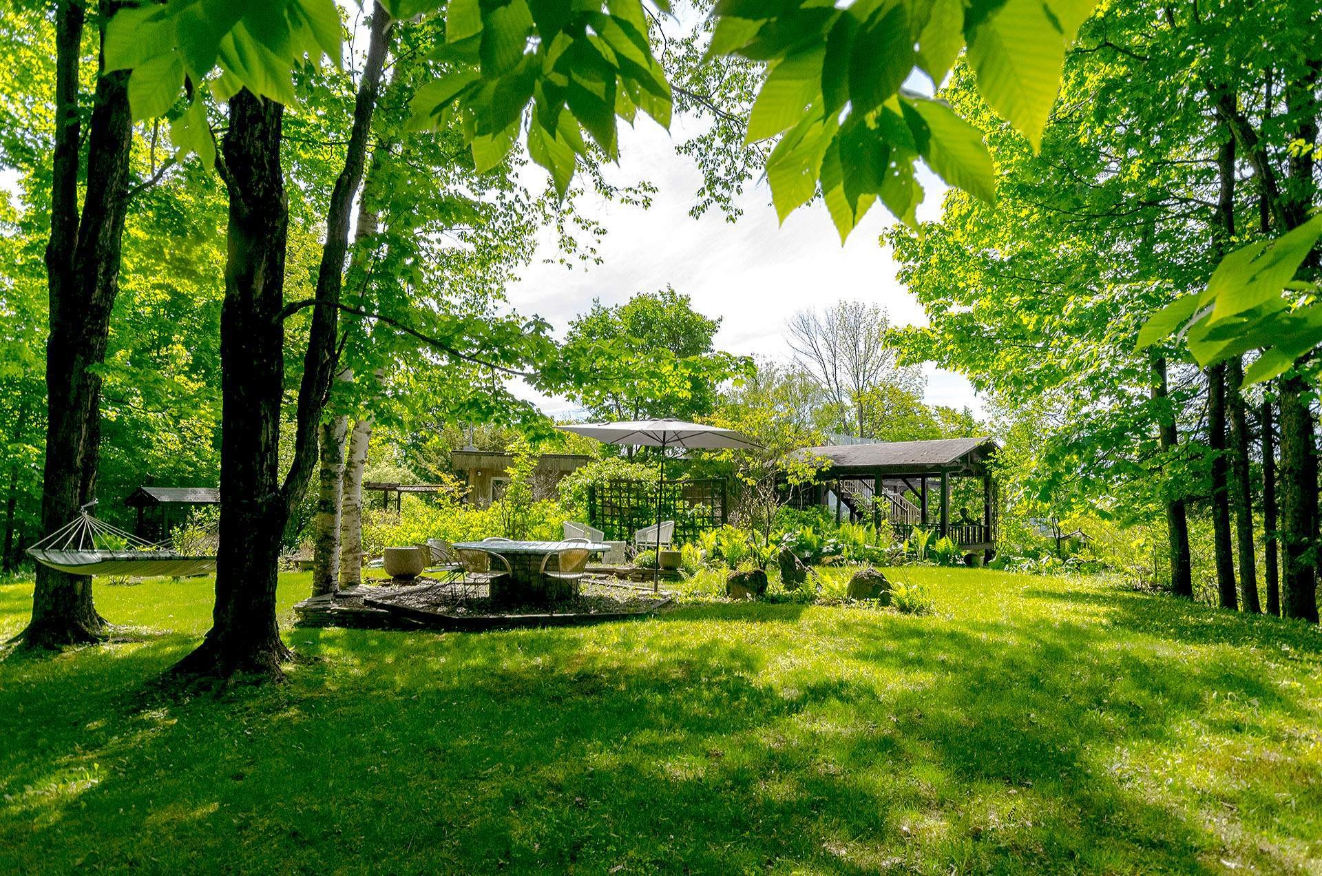 









17


Ch. McFarland

,
Hatley - Canton,




QC
J0B2C0

