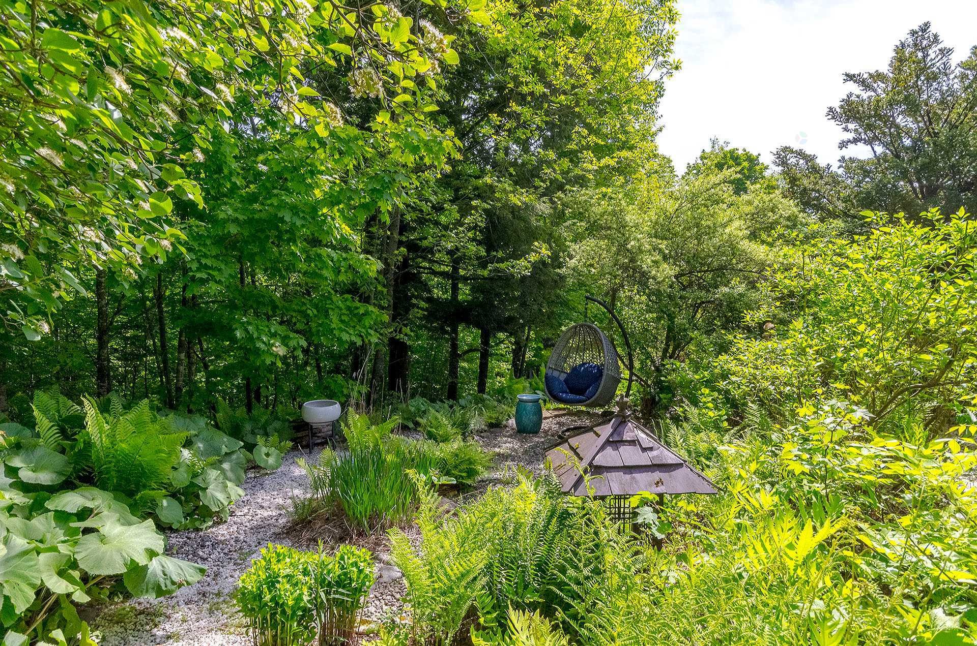 









17


Ch. McFarland

,
Hatley - Canton,




QC
J0B2C0

