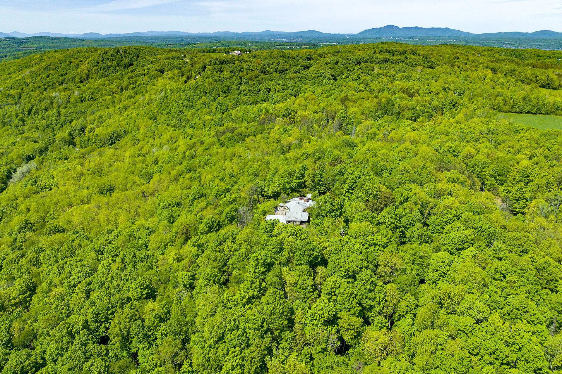 









17


Ch. McFarland

,
Hatley - Canton,




QC
J0B2C0

