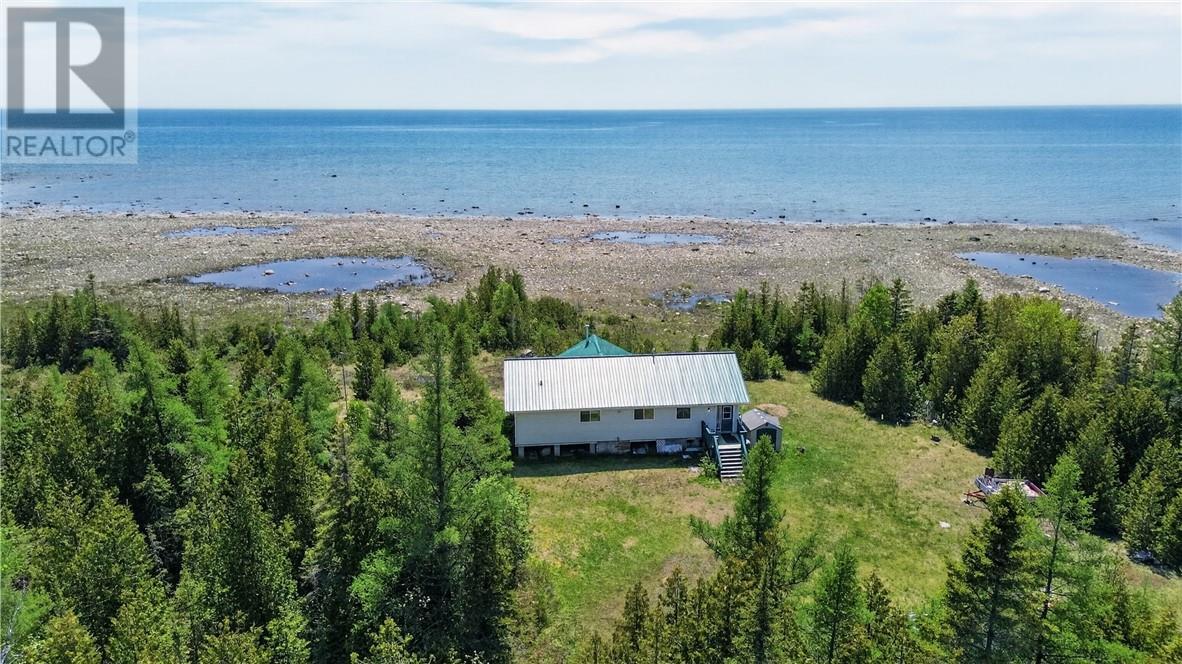 












520 Fire Hall Road

,
Providence Bay, Manitoulin Island,




Ontario
P0P1T0


