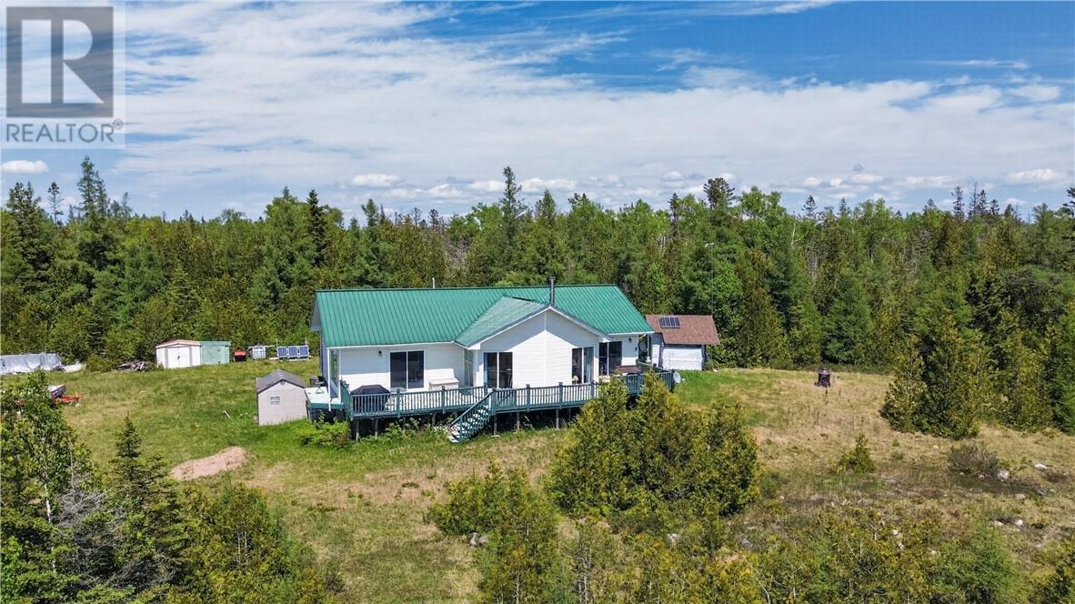 












520 Fire Hall Road

,
Providence Bay, Manitoulin Island,




Ontario
P0P1T0

