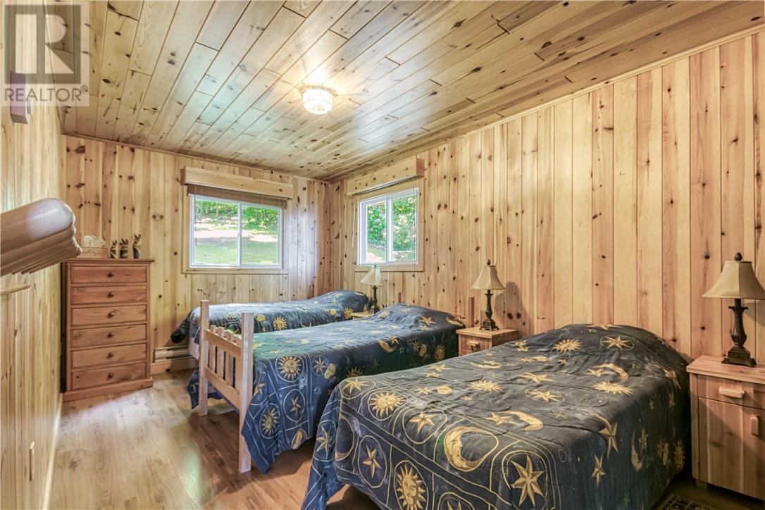 












199 Trillium Trail

,
Tehkummah, Manitoulin Island,




Ontario
P0P2C0

