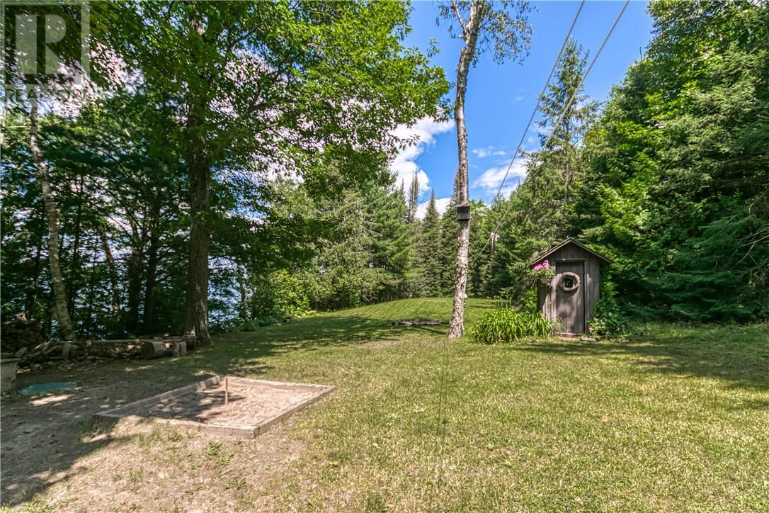 












199 Trillium Trail

,
Tehkummah, Manitoulin Island,




Ontario
P0P2C0

