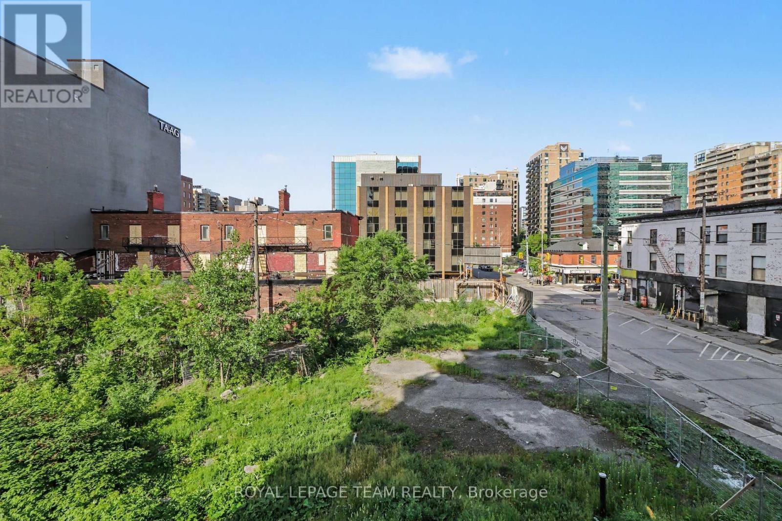 












310 - 300 LISGAR STREET E

,
Ottawa,




Ontario
K2P0E2

