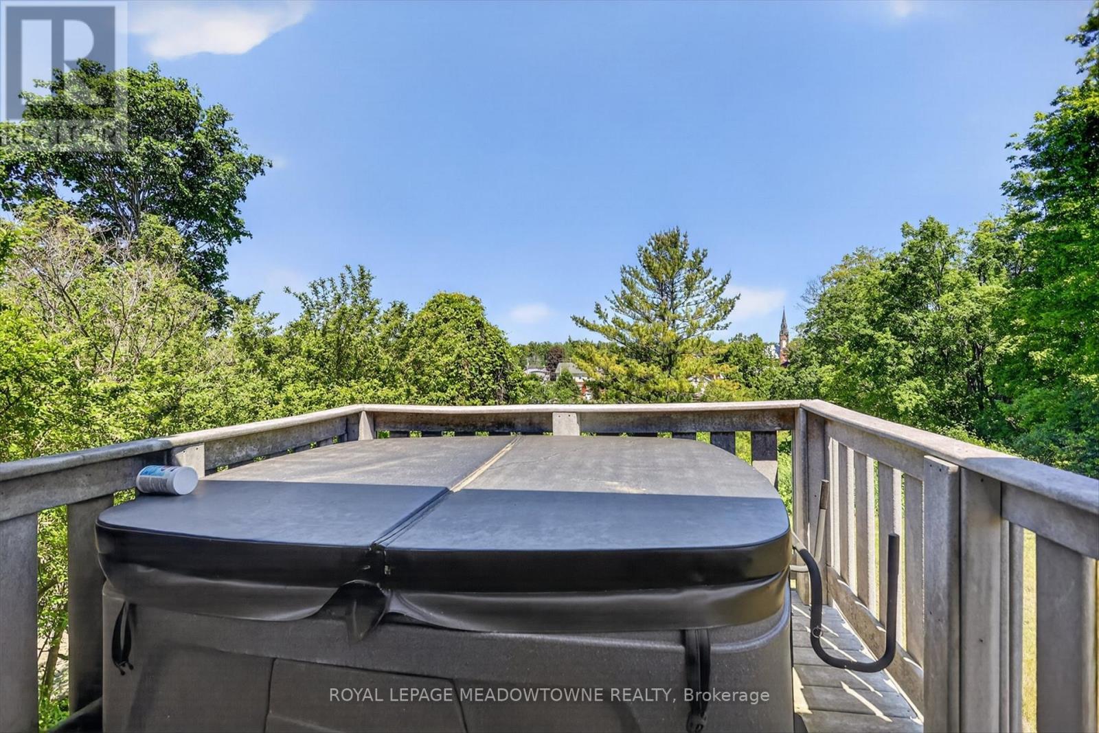 












1073 SERPENT MOUNDS ROAD

,
Otonabee-South Monaghan,




Ontario
K0L2G0

