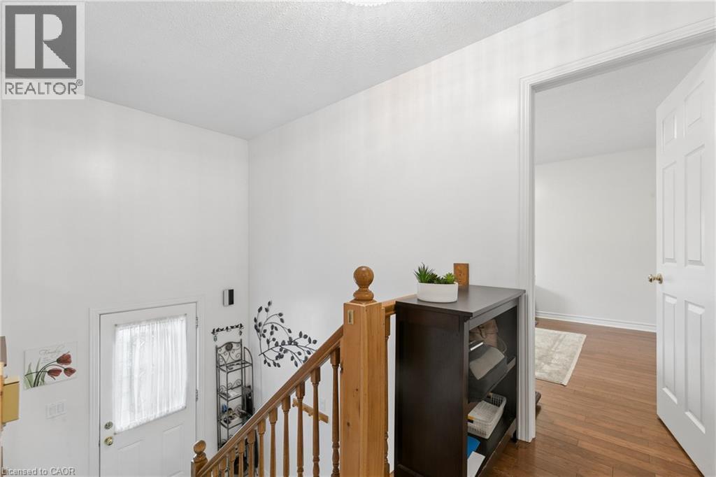 












406 IRONWOOD Road

,
Guelph,




Ontario
N1G3N8

