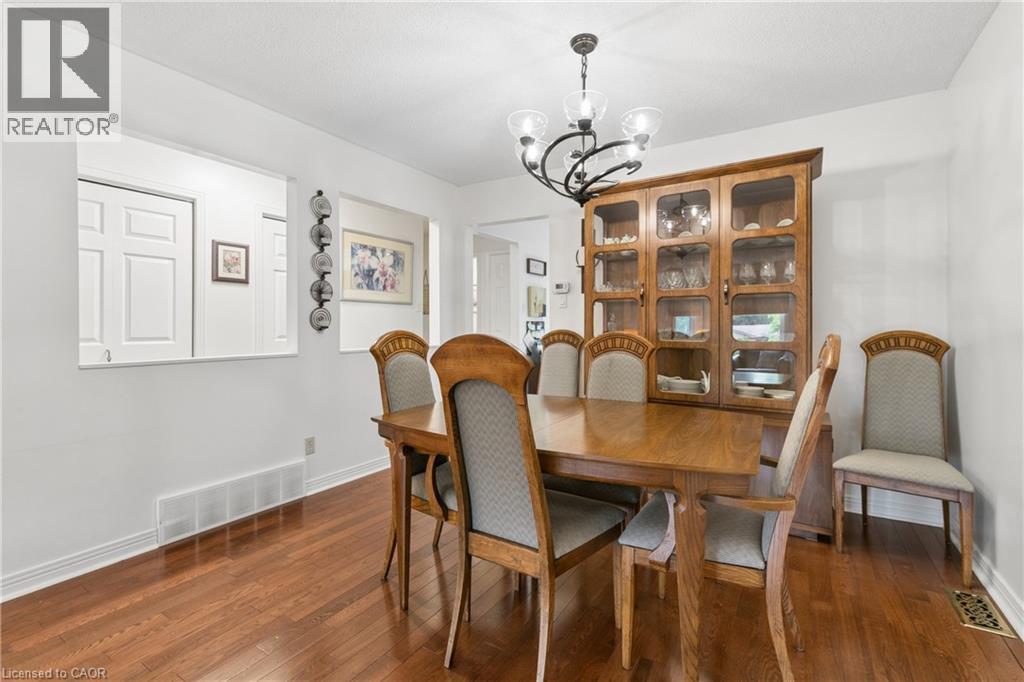 












406 IRONWOOD Road

,
Guelph,




Ontario
N1G3N8


