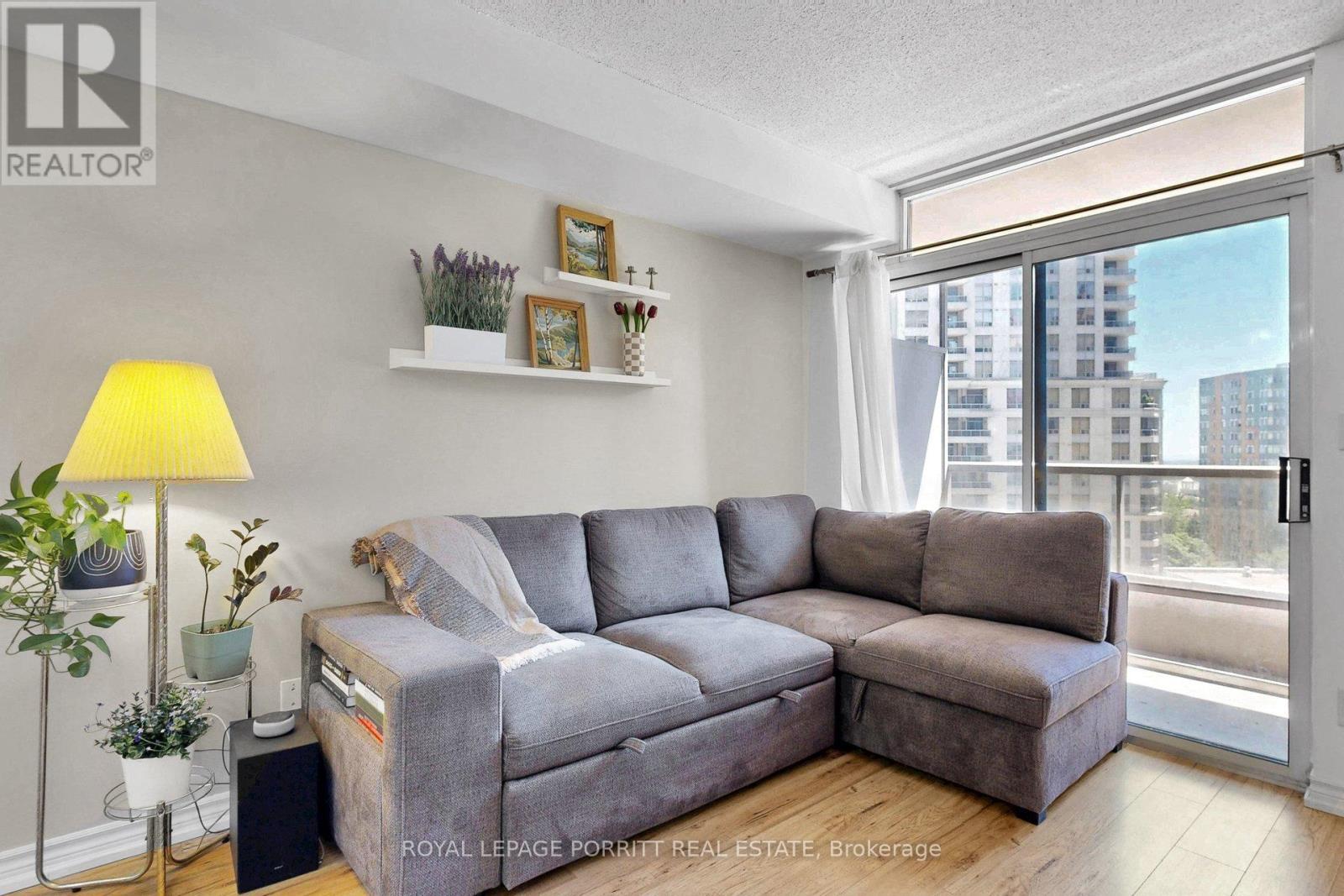 












927 - 3888 DUKE OF YORK BOULEVARD

,
Mississauga,




Ontario
L5A4P5

