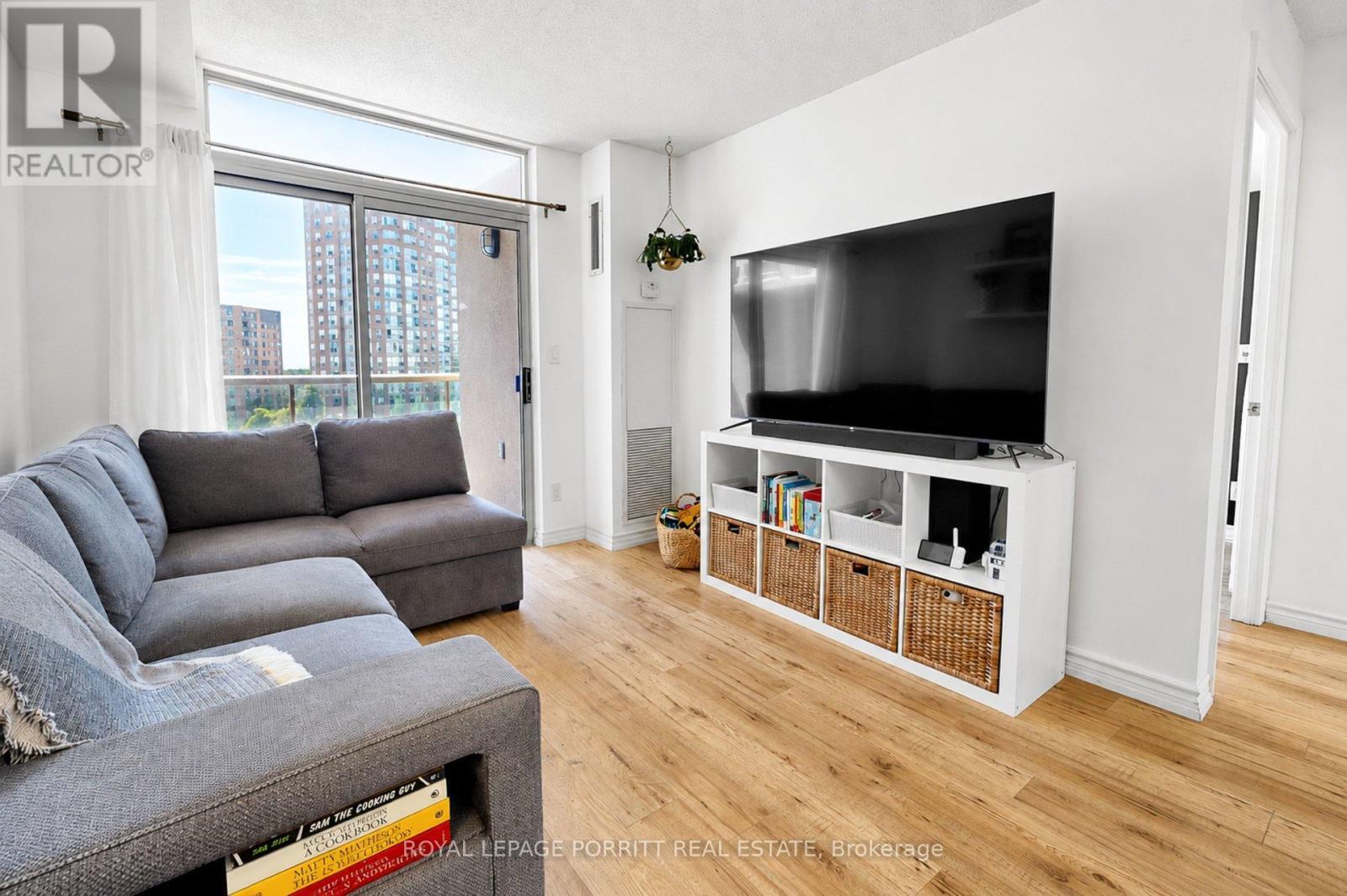 












927 - 3888 DUKE OF YORK BOULEVARD

,
Mississauga,




Ontario
L5A4P5

