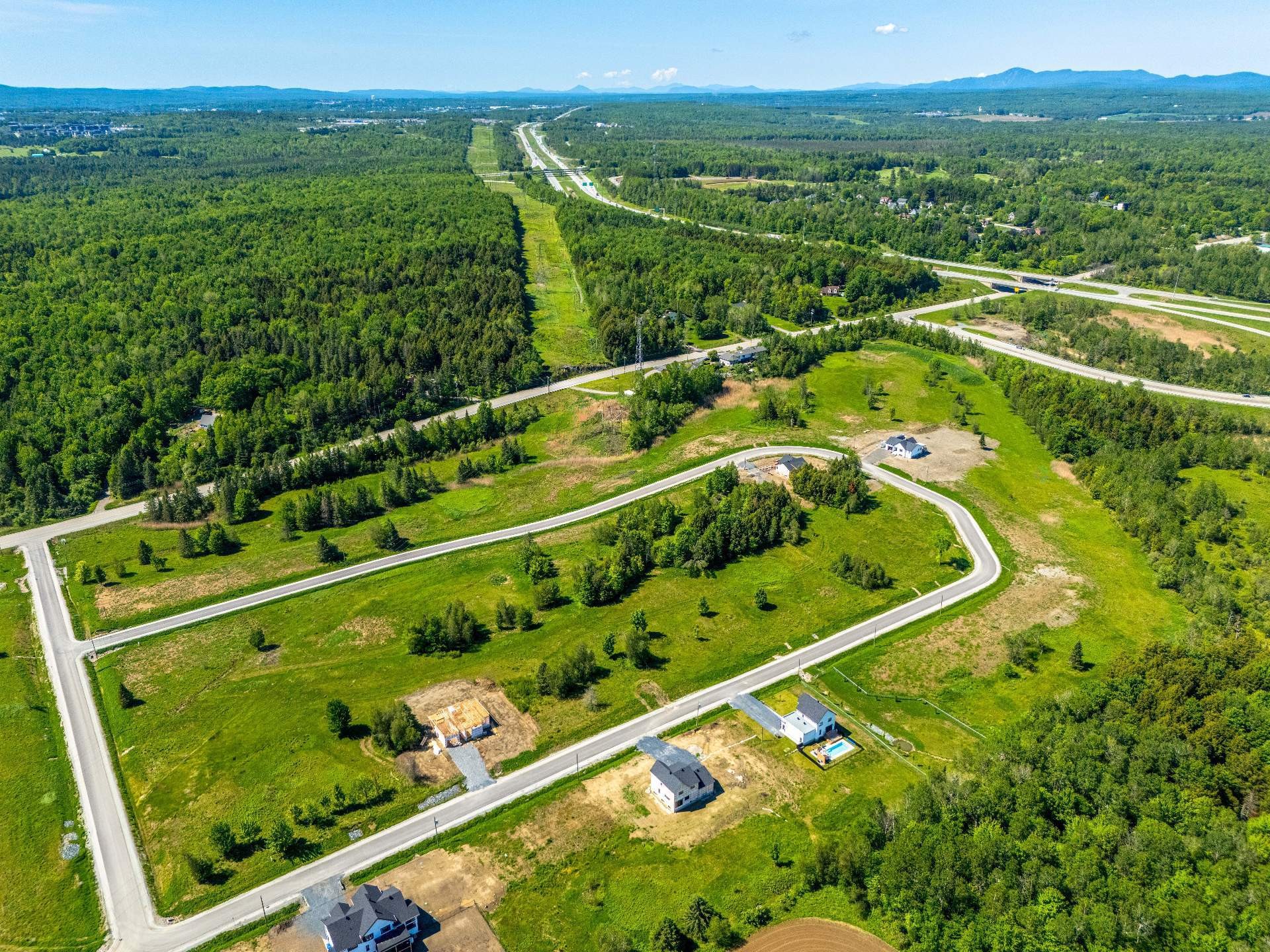 












Rue Étienne-Desmarteau

, LOT 31,
Sherbrooke (Brompton/Rock Forest/Saint-Élie/Deauville),







QC
J1H0A7

