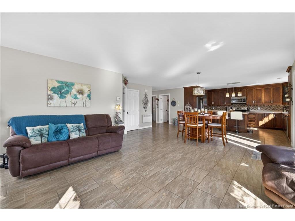









40


Island View

LANE,
Sea Side,




NB
E8G 0A8

