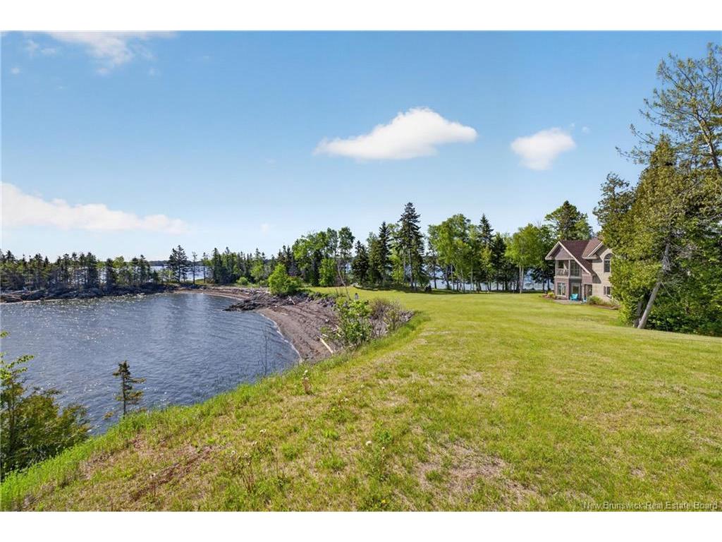 









40


Island View

LANE,
Sea Side,




NB
E8G 0A8

