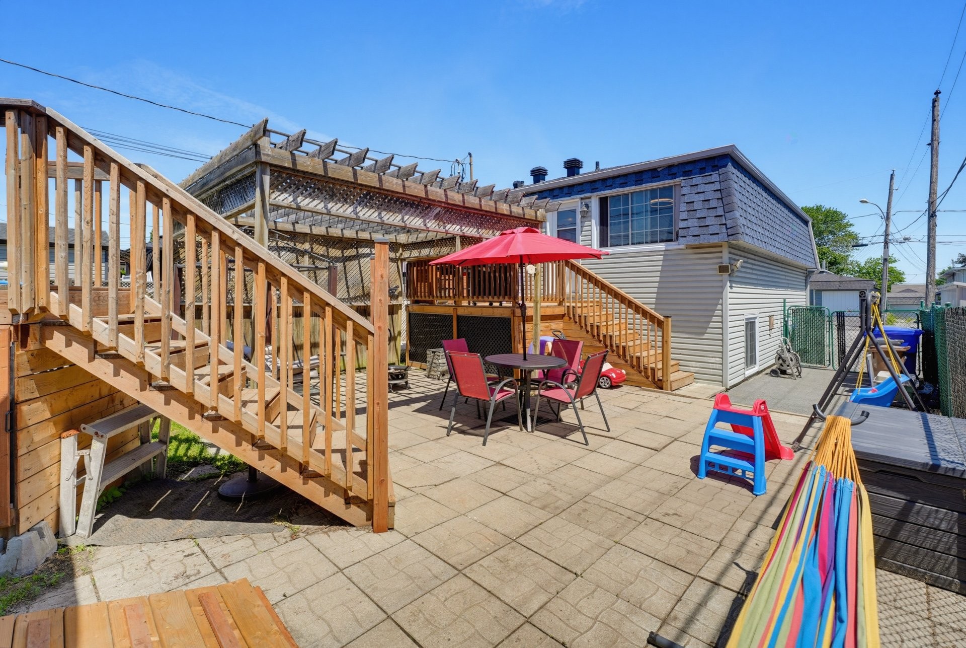 









40


Rue de Fénelon

,
Gatineau (Gatineau),




QC
J8T4C7

