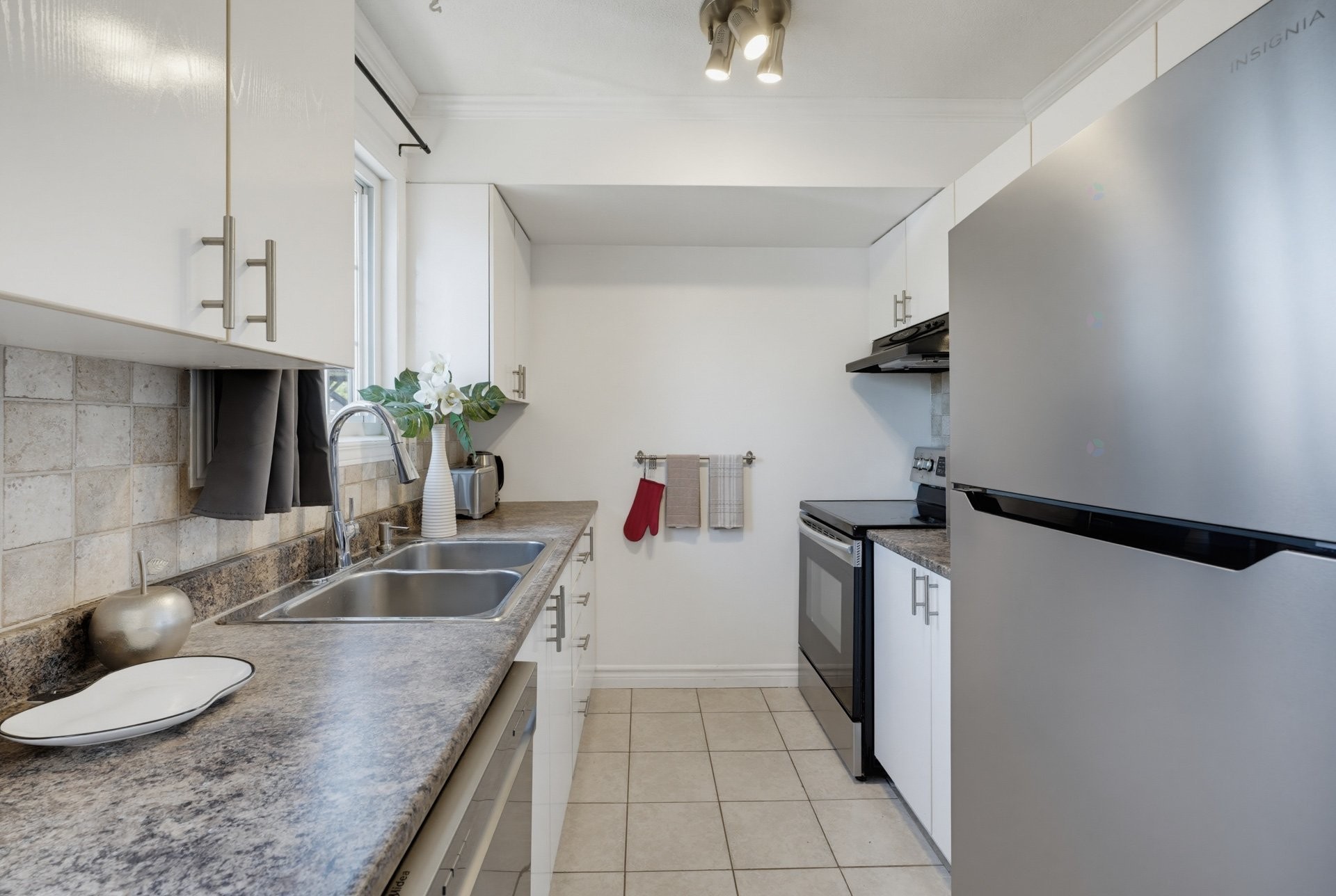 









40


Rue de Fénelon

,
Gatineau (Gatineau),




QC
J8T4C7

