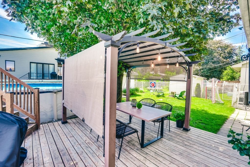 









442


Rue Vallières

,
Gatineau (Gatineau),




QC
J8P6W4

