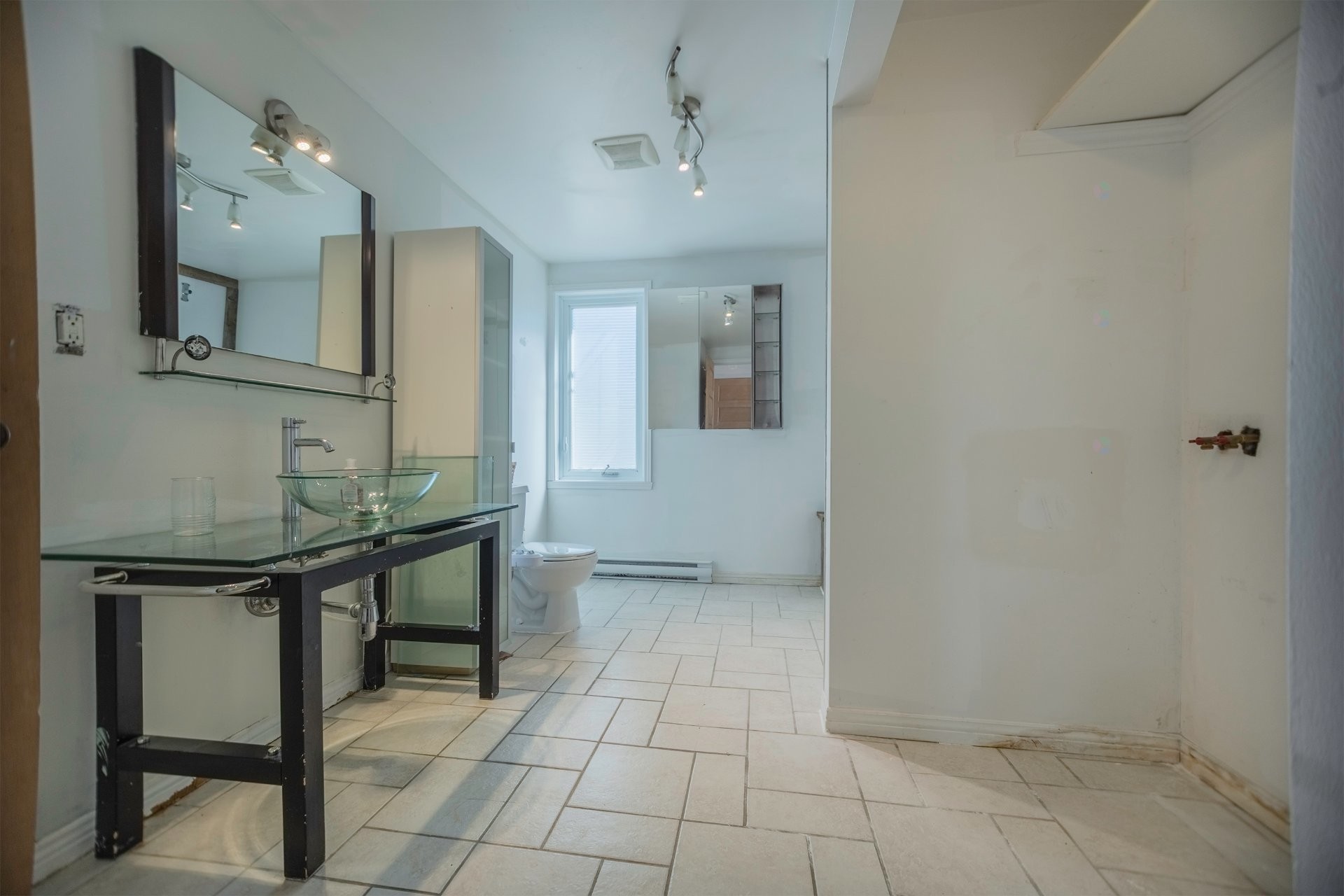 









2012

 - 2014


Rue St-Pierre

,
Longueuil (Le Vieux-Longueuil),




QC
J4P3K6

