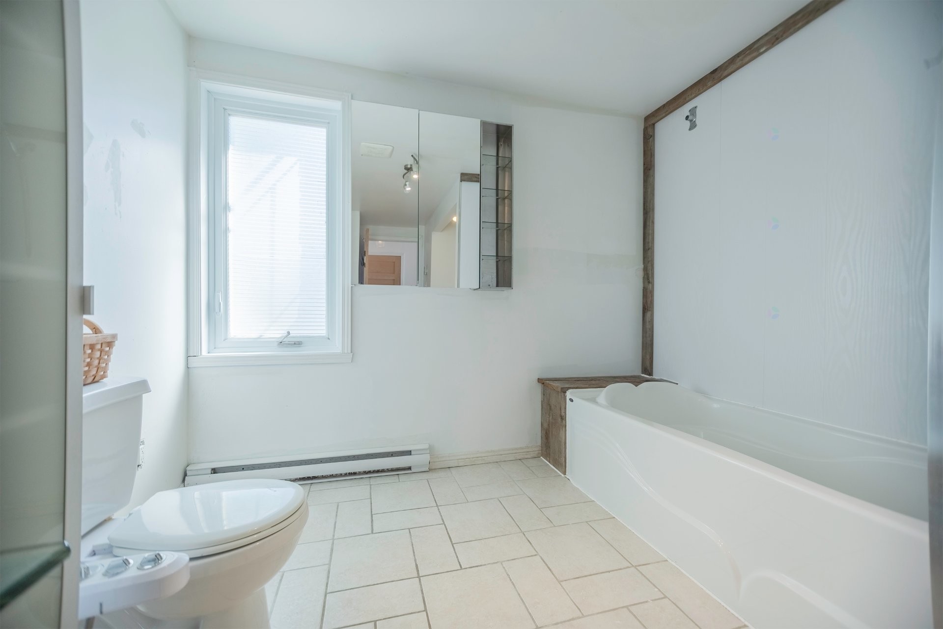









2012

 - 2014


Rue St-Pierre

,
Longueuil (Le Vieux-Longueuil),




QC
J4P3K6

