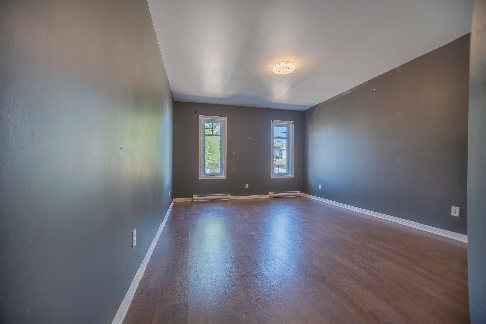 









2012

 - 2014


Rue St-Pierre

,
Longueuil (Le Vieux-Longueuil),




QC
J4P3K6

