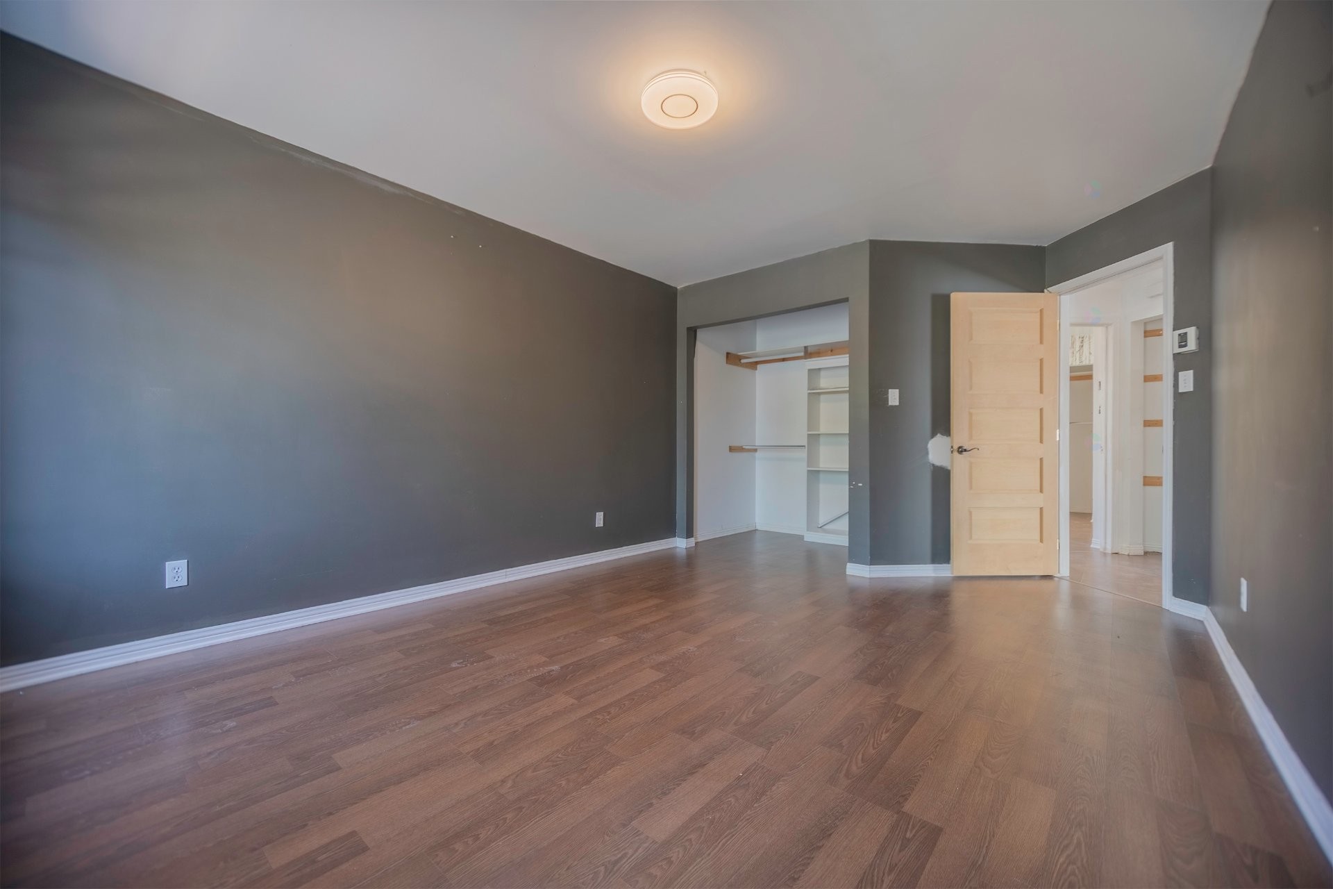 









2012

 - 2014


Rue St-Pierre

,
Longueuil (Le Vieux-Longueuil),




QC
J4P3K6

