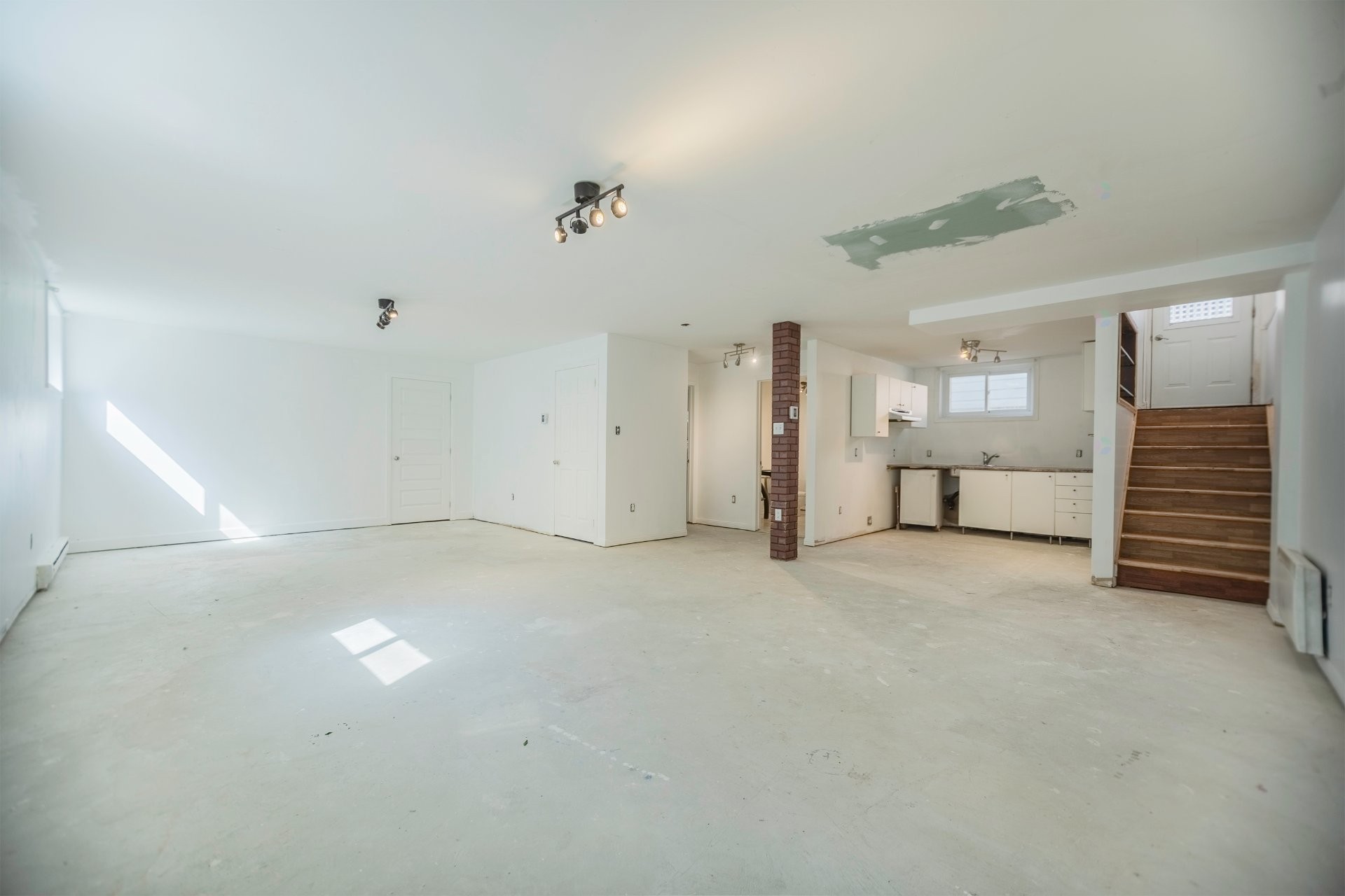 









2012

 - 2014


Rue St-Pierre

,
Longueuil (Le Vieux-Longueuil),




QC
J4P3K6

