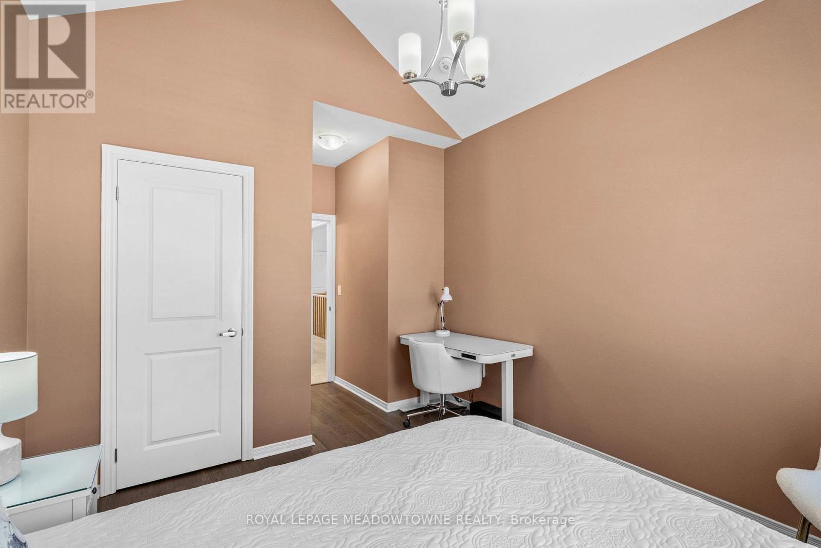 












24 COSMOPOLITAN COMMON

,
St. Catharines,




Ontario
L2M0B8

