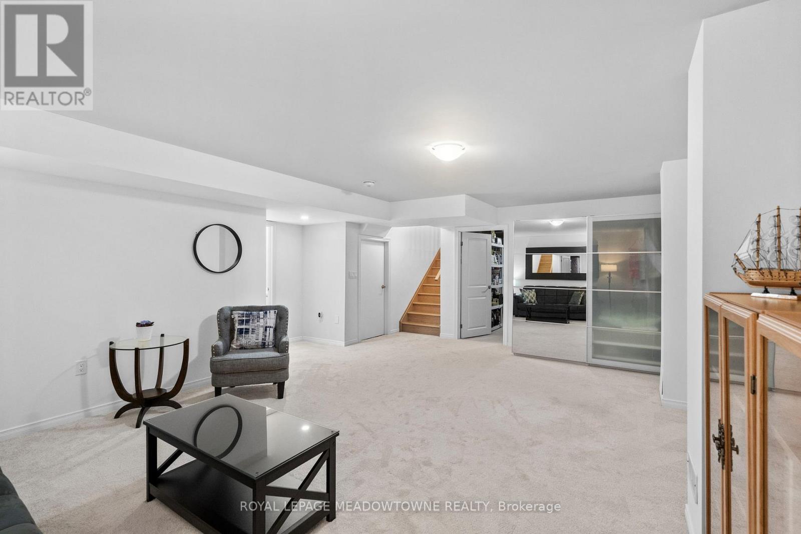 












24 COSMOPOLITAN COMMON

,
St. Catharines,




Ontario
L2M0B8

