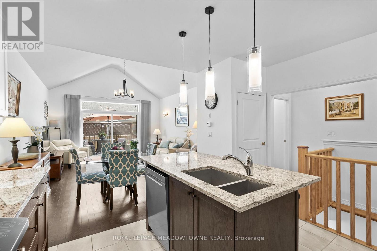 












24 COSMOPOLITAN COMMON

,
St. Catharines,




Ontario
L2M0B8

