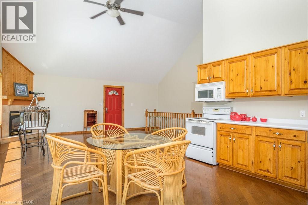 












210 HILLSIDE Avenue

,
Normandale,




Ontario
N0E1T0

