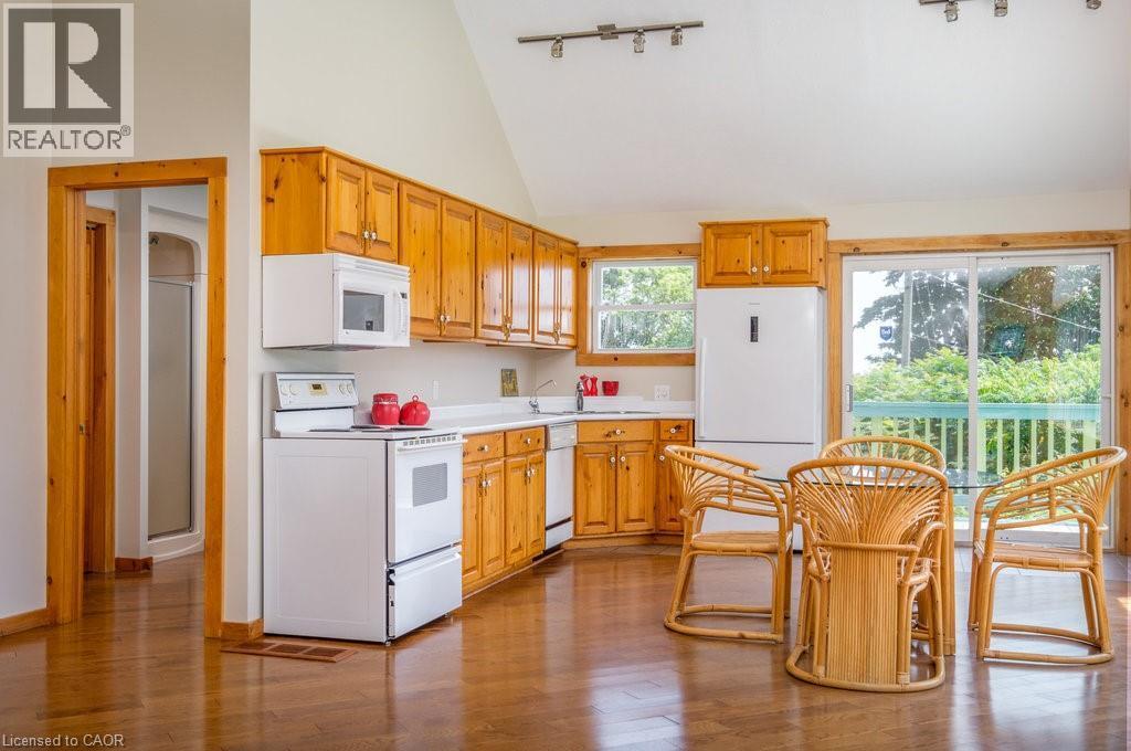 












210 HILLSIDE Avenue

,
Normandale,




Ontario
N0E1T0

