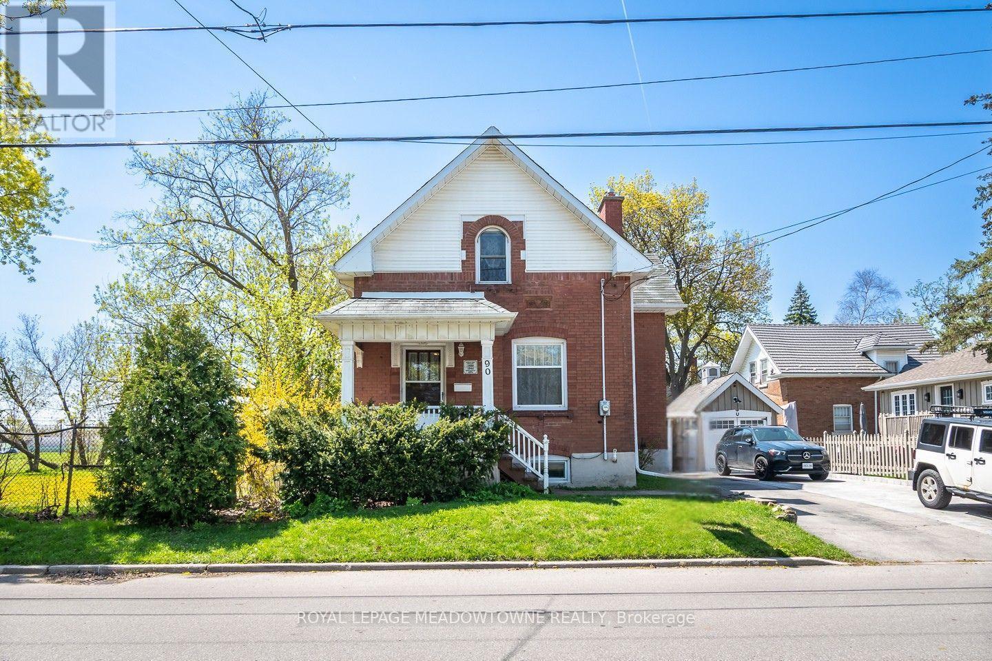 












90 THOMAS STREET

,
Milton,




Ontario
L9T2E2

