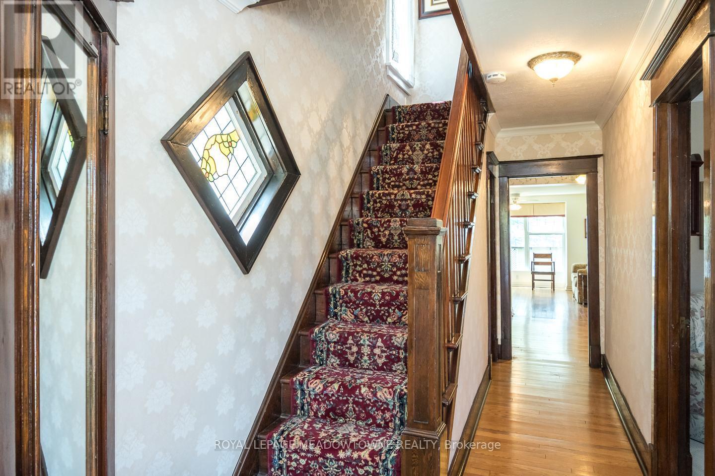 












90 THOMAS STREET

,
Milton,




Ontario
L9T2E2

