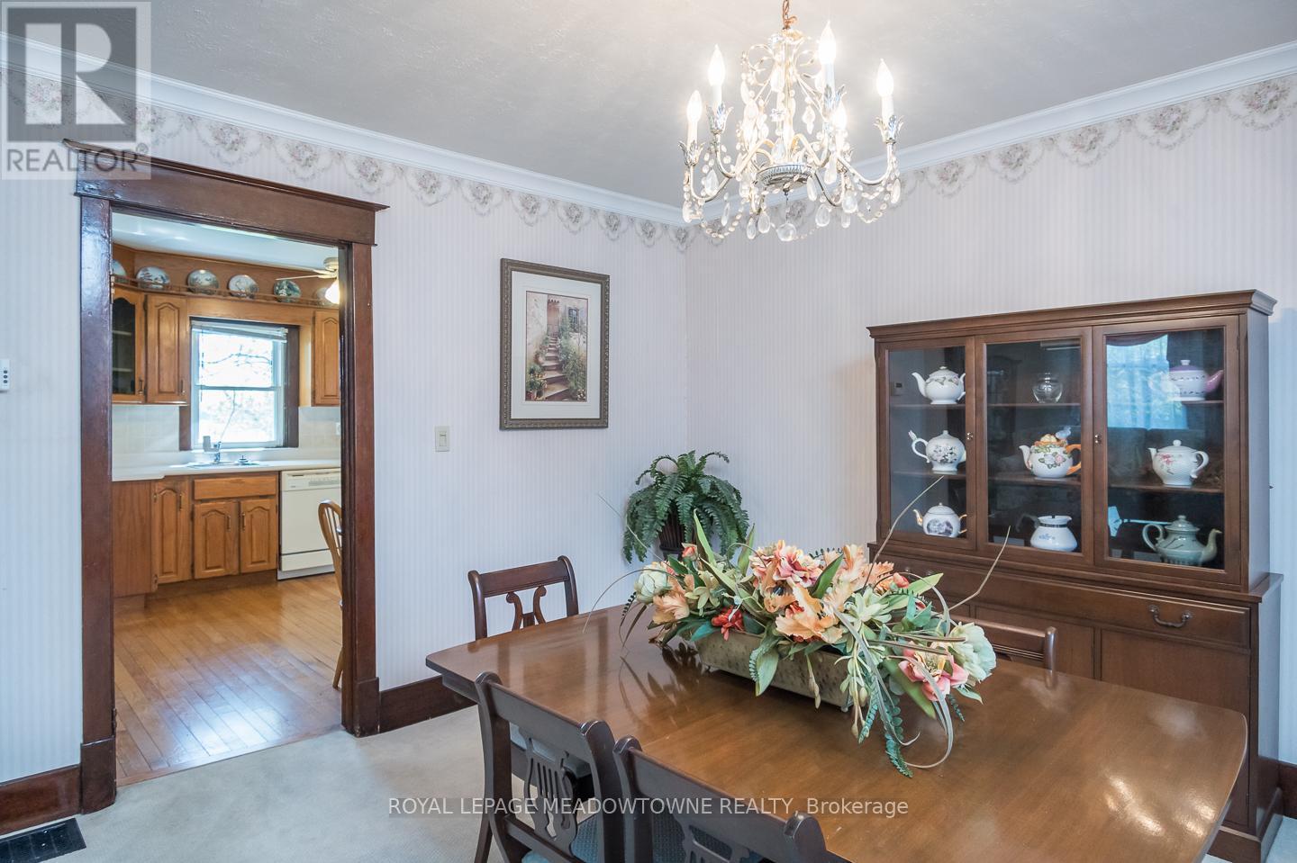 












90 THOMAS STREET

,
Milton,




Ontario
L9T2E2

