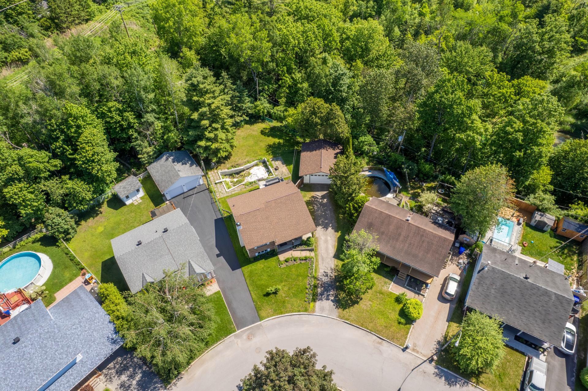 









297


Rue des Jacinthes

,
Gatineau (Gatineau),




QC
J8R1L9


