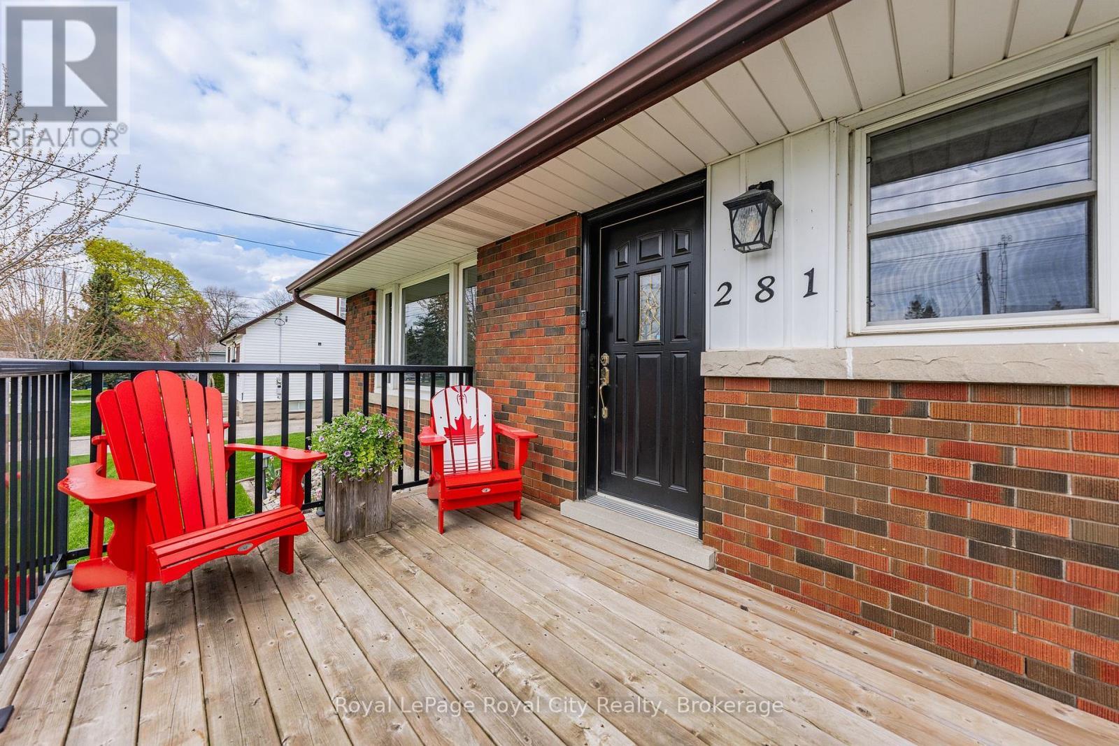 












281 METCALFE STREET

,
Guelph (General Hospital),




Ontario
N1E4Z2

