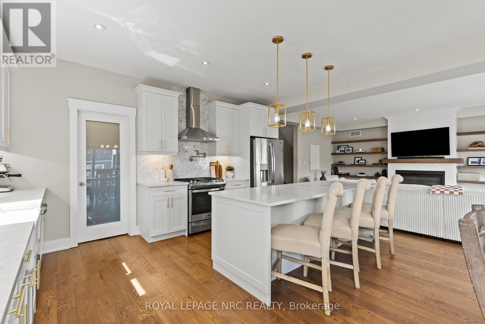 












271 MEMORIAL PARK DRIVE

,
Welland (Lincoln/Crowland),




Ontario
L3B0E3

