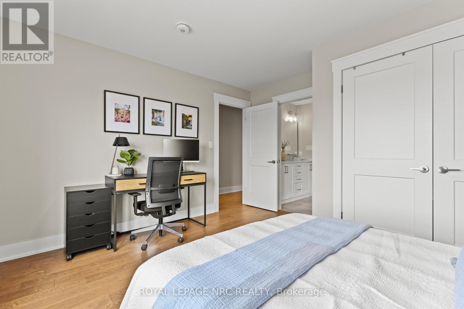 












271 MEMORIAL PARK DRIVE

,
Welland (Lincoln/Crowland),




Ontario
L3B0E3

