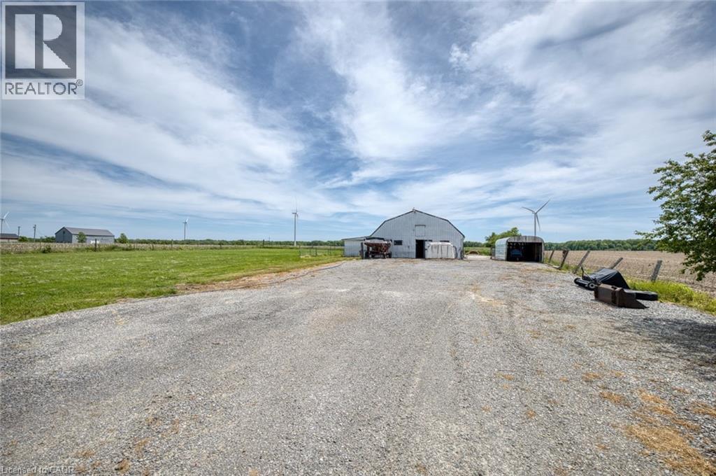 












4276 HALDIMAND ROAD 20

,
Dunnville,




Ontario
N1A2W3

